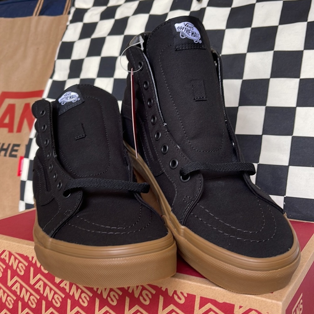 Vans WMNS Sk8-Hi Reissue Canvas Gum Black/Light Gum sneakers - Picture 9 of 16